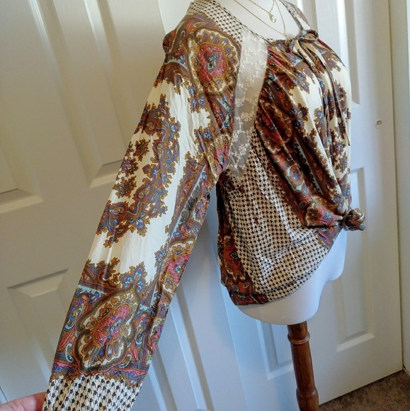 UMGEE bohemian paisley lace flowy blouse - Picture 6 of 8